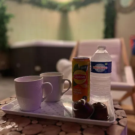 La Jacuzz'home Apartment